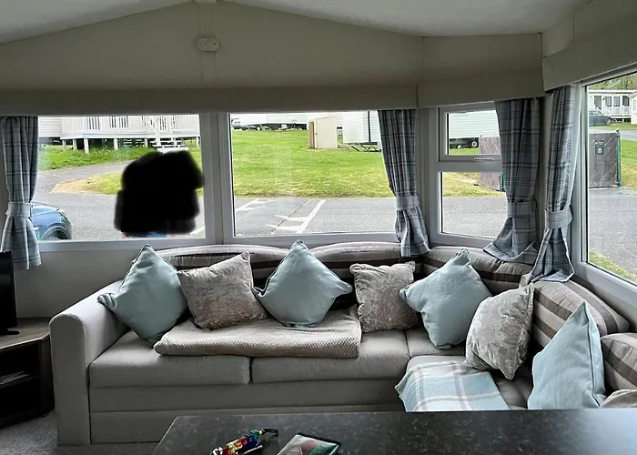 6 Little Cherubs Holiday Home
