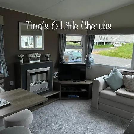 6 Little Cherubs Holiday Home Cowes  Exterior photo